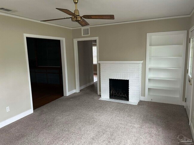 Foto del edificio - 1701 E Bobe St