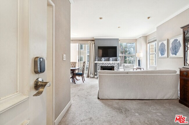 Foto del edificio - 8500 Falmouth Ave