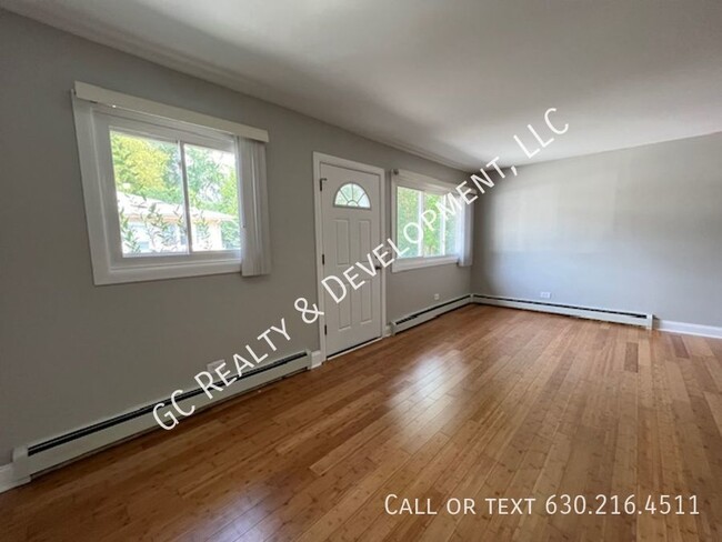 Building Photo - ***ADDISON LOCATION / 1 BDRM - 1 BTH / APP...