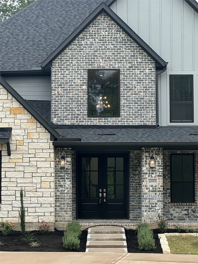 Foto del edificio - 40915 Friartuck Dr