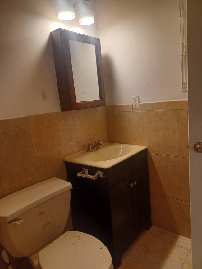 Building Photo - 156-0-156-79 79th St