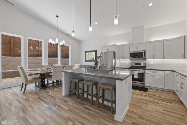 Foto del edificio - 3 br, 2 bath House - 18920 Ranch Road
