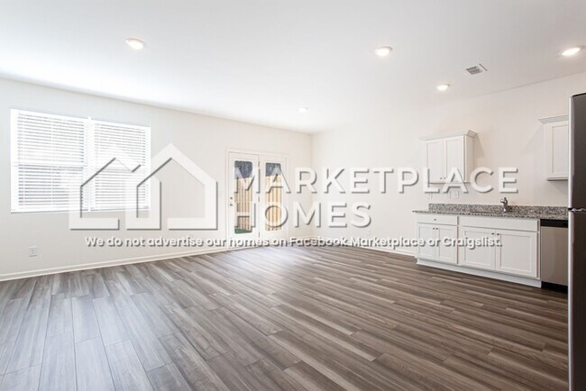 Building Photo - 308 Rydal Way