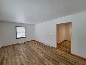 Building Photo - 2722 College St