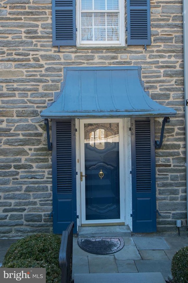 Foto del edificio - 245 Cheswold Ln