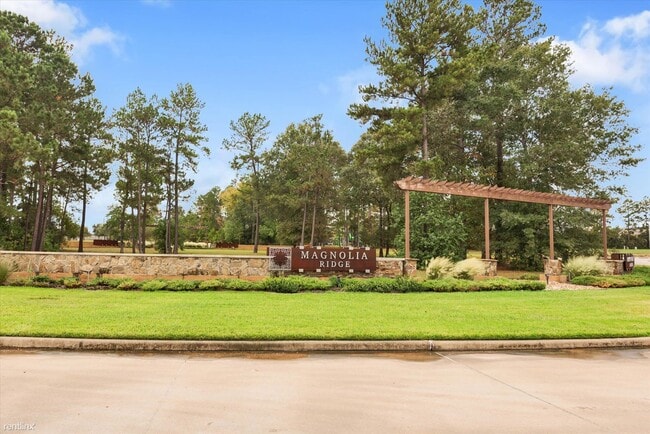 Building Photo - 3 br, 2 bath House - 222 Cumberland Forest...
