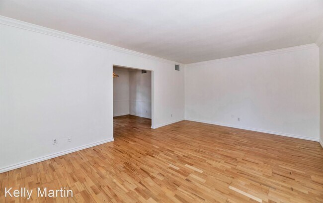 Foto del edificio - 2 br, 1 bath House - 315 W. Virginia Ave