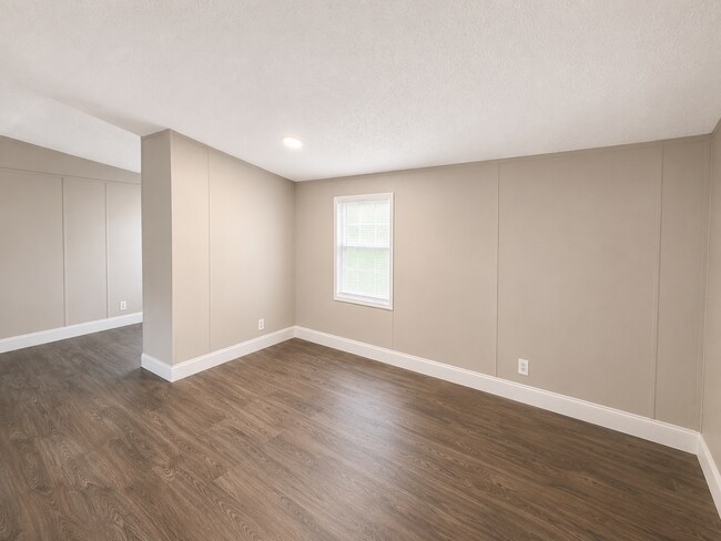 Building Photo - Freshly Mobile Home in Quiet Community