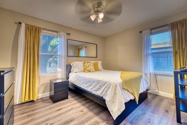 Foto del edificio - 2426 Cloverdale St
