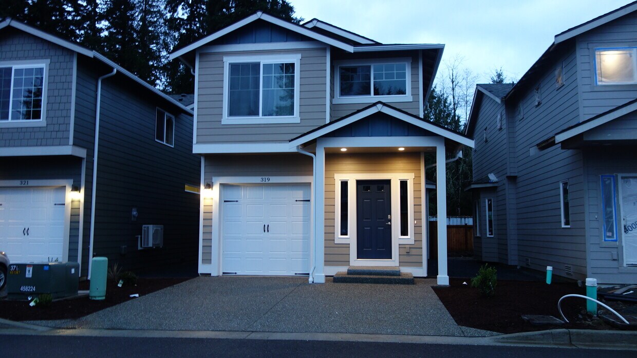 319 Penny Ave, Granite Falls, WA 98252 House Rental in Granite Falls