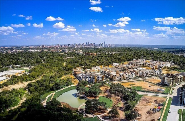 Foto del edificio - 4412 Authentic Dr