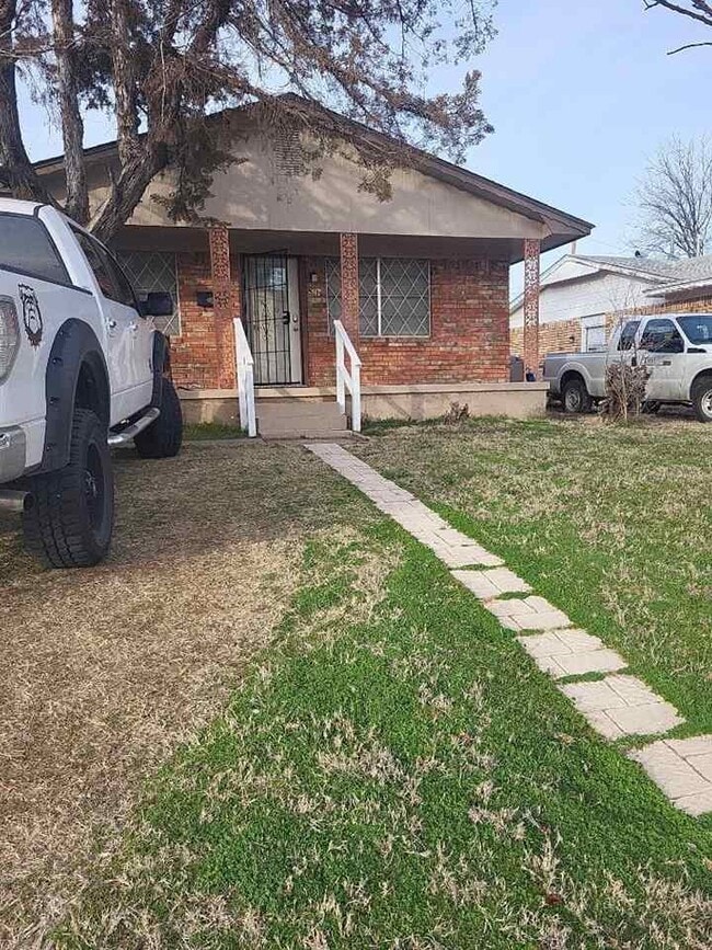 Foto del edificio - 717 SW Ranch Oak Blvd
