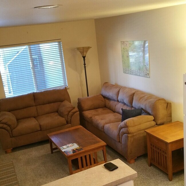 Foto del edificio - 1519 NW Juniper St