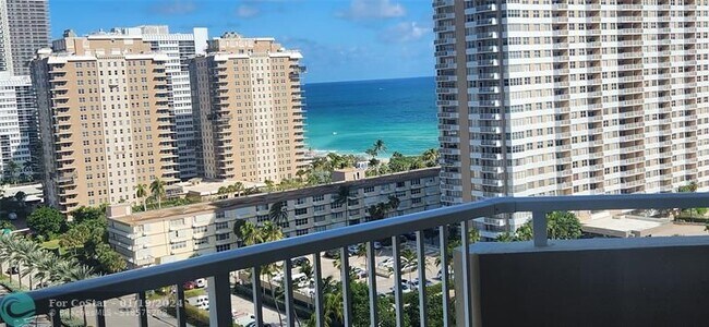 Foto del edificio - 1985 S Ocean Dr