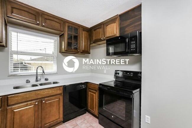 Foto del edificio - 3 Bedroom Pet-Friendly Home in Orlando, FL...
