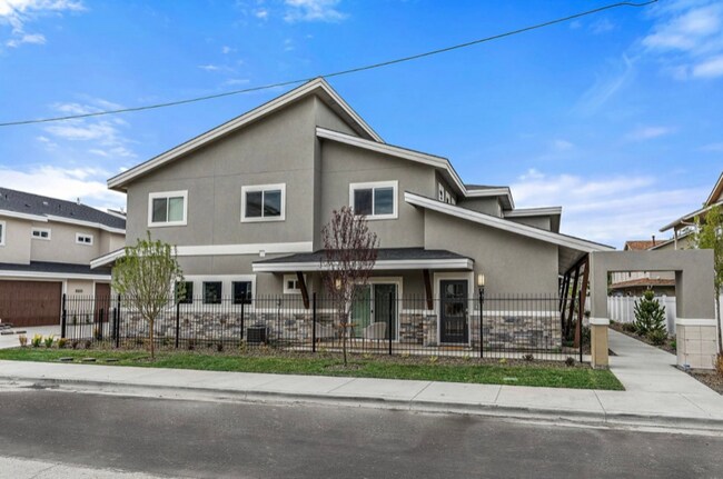 Building Photo - 8965 W Irving St