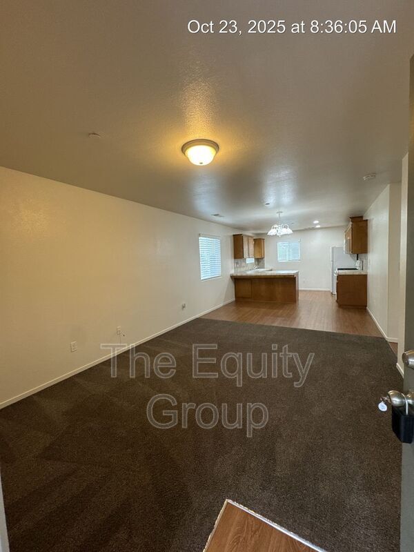 Foto del edificio - 2931 N Crowe St