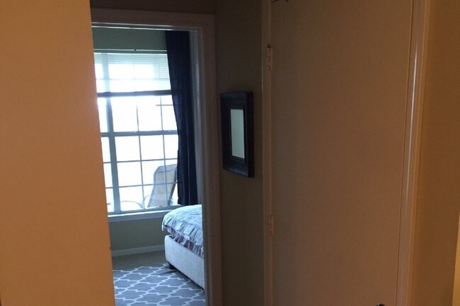 Foto del edificio - 4254 NE Meadow Creek Cir