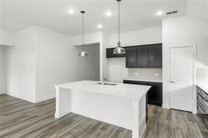 Foto del edificio - 619 Creekview Ln