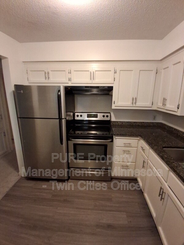 Foto principal - 1720 3rd Ave S