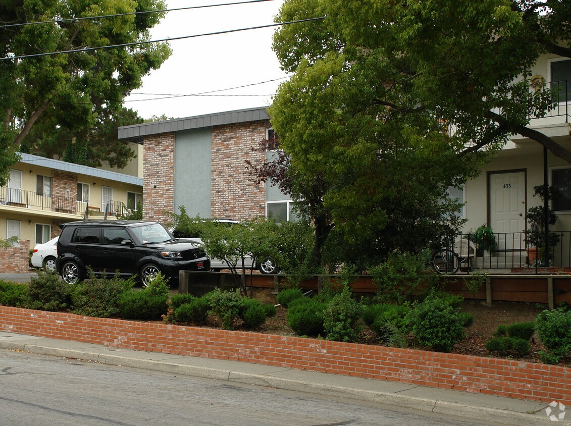 421 E O St, Benicia, CA 94510 Apartments in Benicia, CA