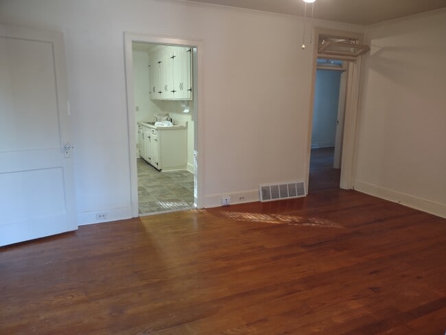 Foto del edificio - 405 Hemphill St