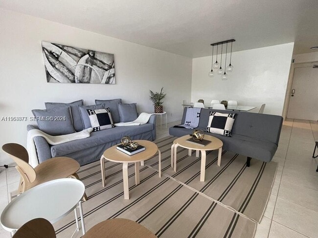 Foto del edificio - 9195 Collins Ave