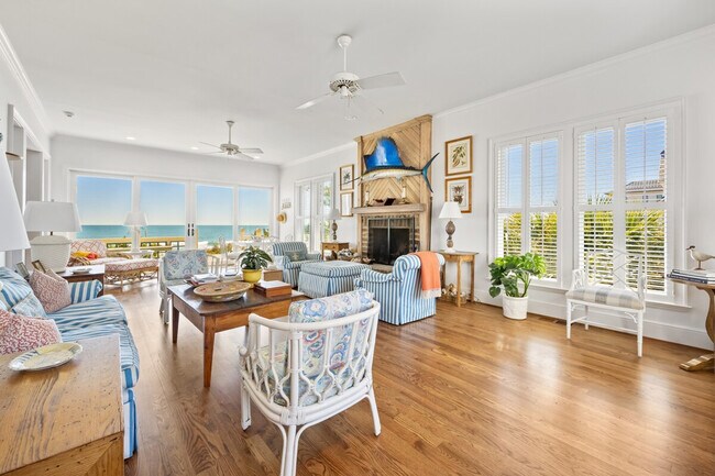 Foto del edificio - 886 Debordieu Blvd