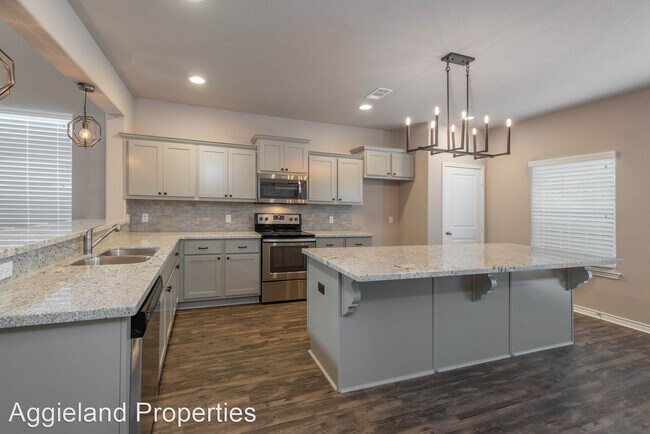 Foto del edificio - 5 br, 5 bath House - Pershing Pointe 5/5