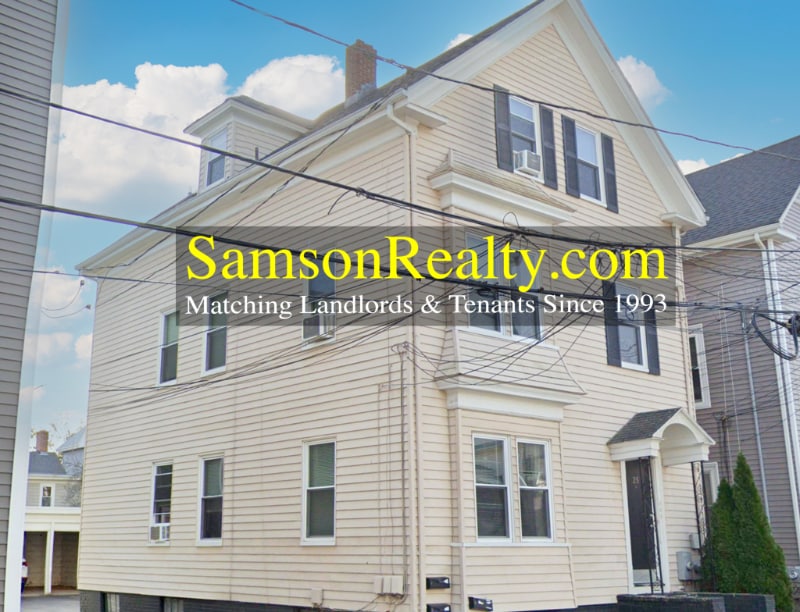 Primary Photo - 25 E Transit St