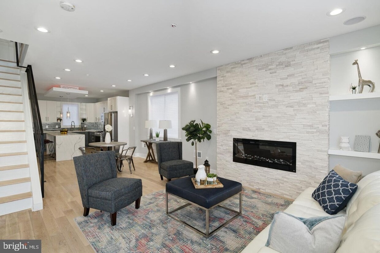Primary Photo - Newly Constructed Fishtown Home
