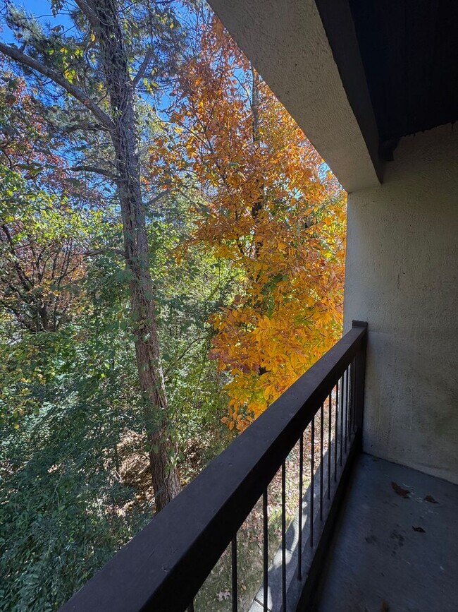 Building Photo - Questions please contact Joshua LaFever 50...