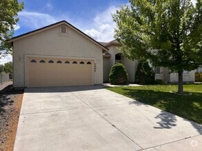 Building Photo - 1007 Pepper Ln