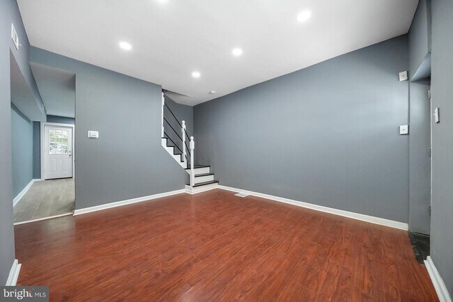 Building Photo - 1343 S Corlies St