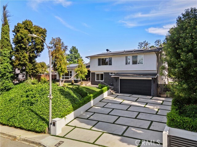 Foto del edificio - 16544 Park Ln Dr
