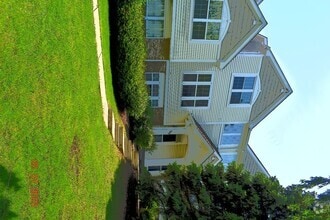Building Photo - 1222 Georgetown Way