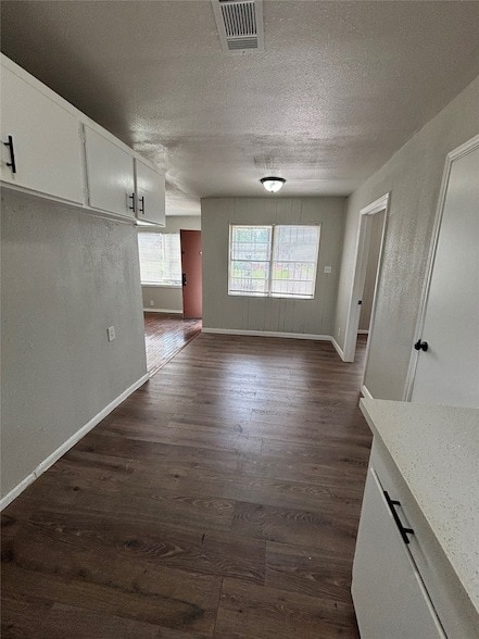 Foto del edificio - 3521 Grassmere St