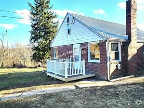 Building Photo - 1390 Barclay Hill Rd