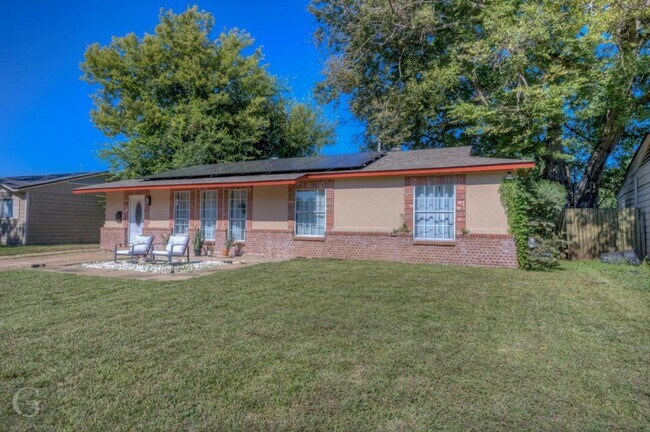 Foto del edificio - 3415 Horseshoe Trail