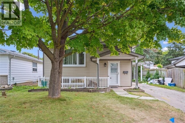 Building Photo - 74 Elm Ridge Dr