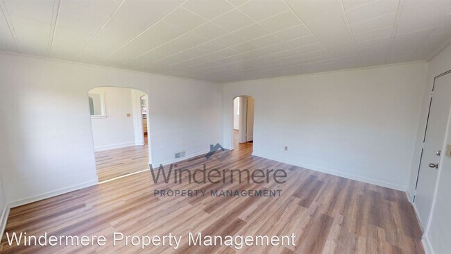 Foto del edificio - 2 br, 1 bath House - 25 E. Morton