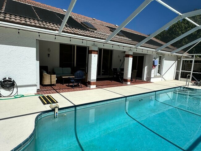 Foto del edificio - 2937 SE Cates Cir