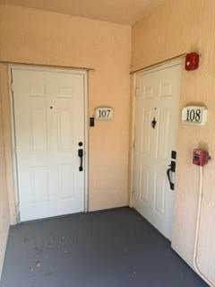 Building Photo - 2807 Veronia Dr