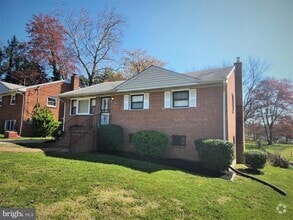 Building Photo - 3521 Brightseat Rd