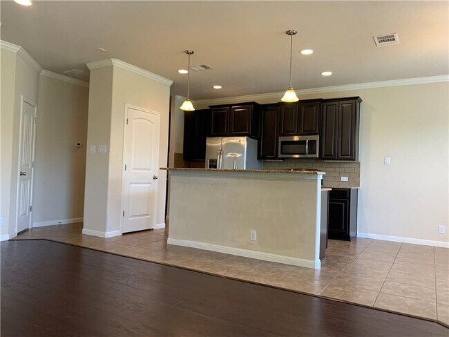 Building Photo - 14001 Avery Ranch Blvd