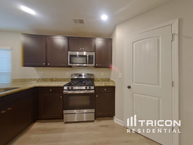 Foto del edificio - 110 Bridgemill Dr