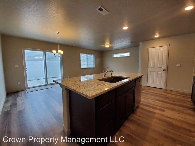Foto del edificio - 5702 W Kennewick Pl
