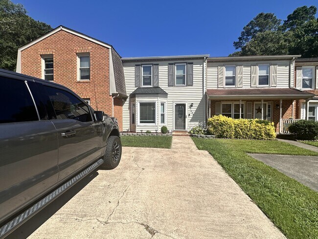 Building Photo - 434 Wayman Ln