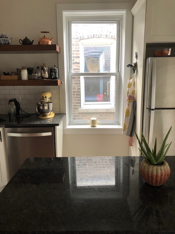 Foto del edificio - 2145 W 23rd Pl