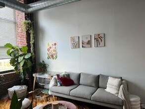 Building Photo - The Lofts At Chimney Hill
